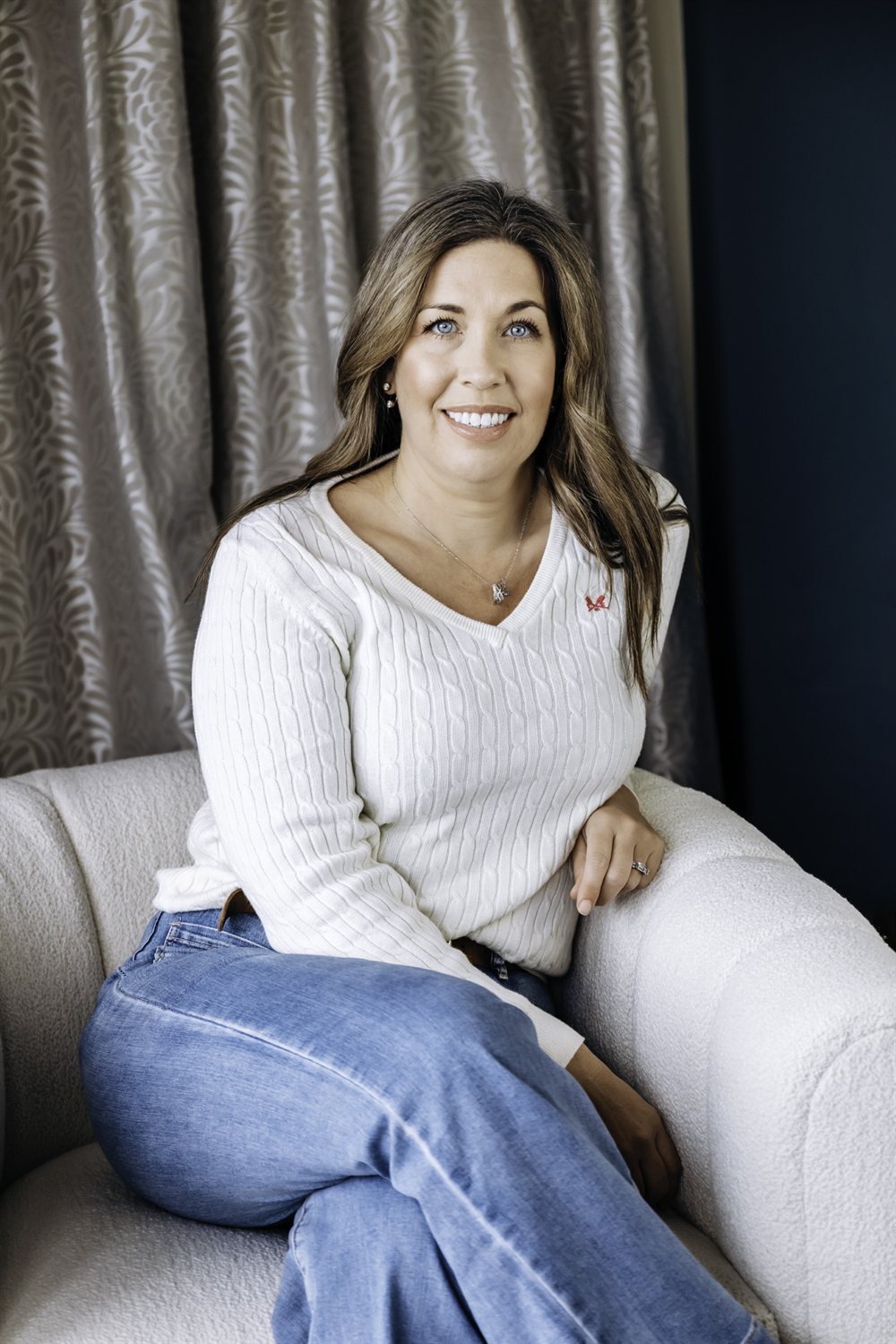 Lauren Hooper, skin therapist